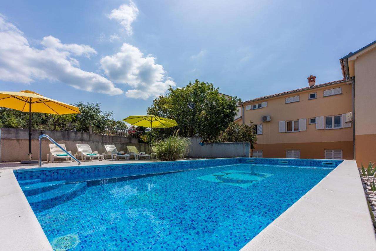 Apartmani Jaric Novi Vinodolski Exteriér fotografie